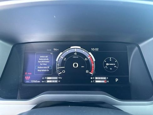 Used 2024 Toyota Tundra Limited AWD/4WD image 28