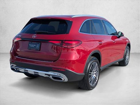 New 2026 Mercedes-Benz GLC 300 image 2