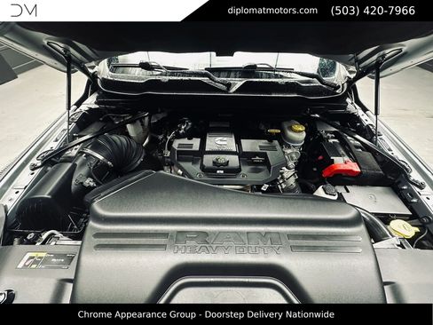 Used 2024 RAM 3500 Tradesman w/ Chrome Appearance Group AWD/4WD image 48