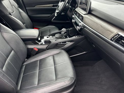 Used 2021 Kia Telluride EX w/ EX Premium Package AWD/4WD image 16