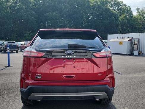 Used 2022 Ford Edge SEL w/ Convenience Package AWD/4WD image 4