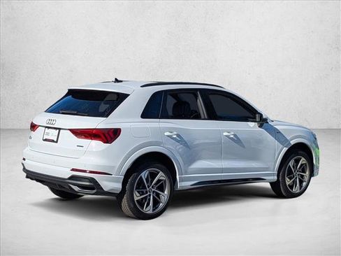 New 2025 Audi Q3 2.0T Premium image 2
