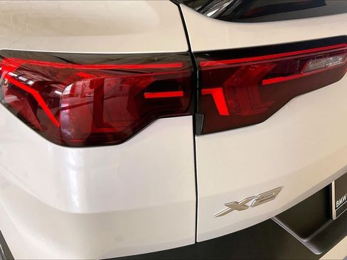 New 2026 BMW X2 xDrive28i w/ Technology Package AWD/4WD image 14