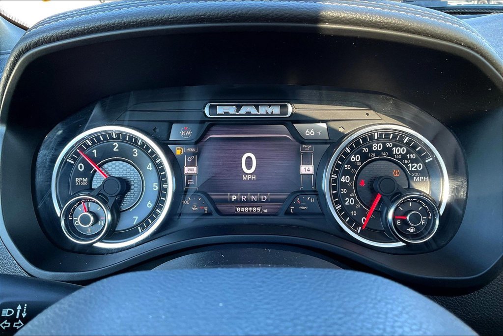 Used 2024 RAM 1500 Laramie AWD/4WD image 11