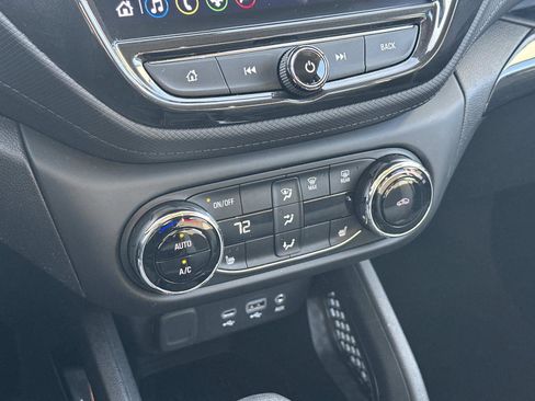 Certified 2023 Chevrolet TrailBlazer LT w/ Convenience Package image 29