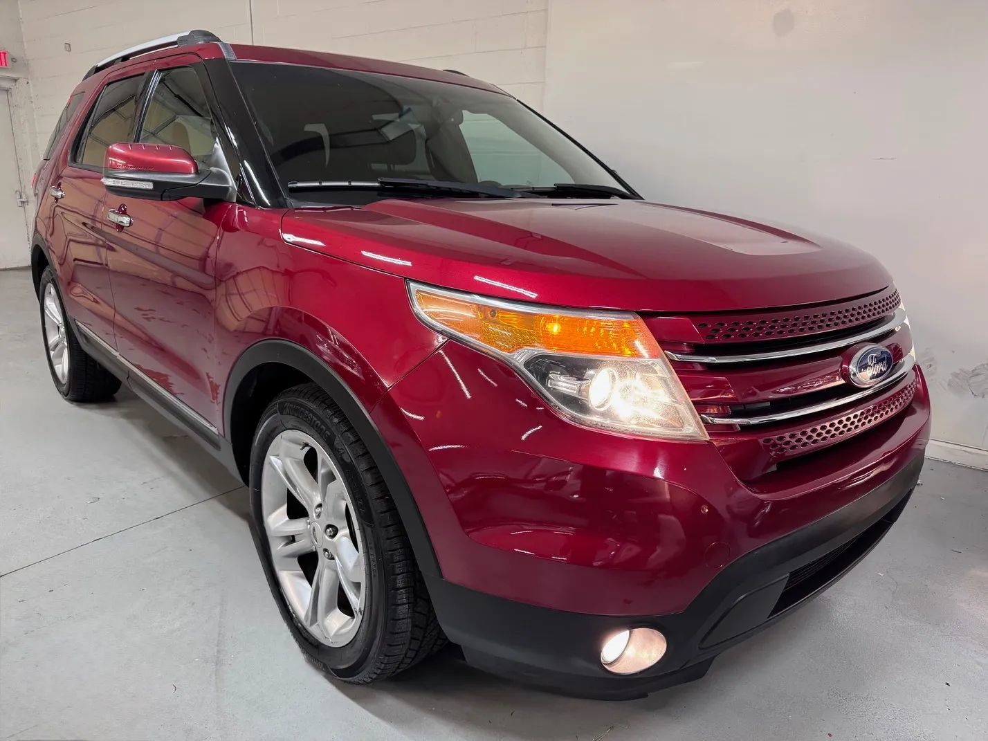 Used 2015 Ford Explorer Limited FWD image 1
