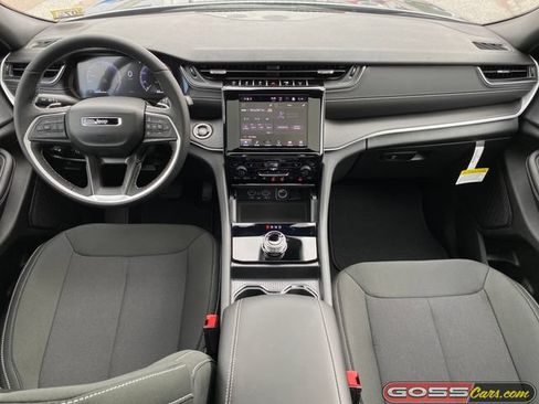 New 2026 Jeep Grand Cherokee Laredo X AWD/4WD image 9