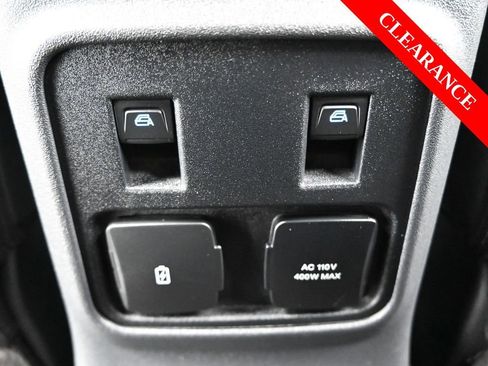 Used 2024 Ford Bronco Wildtrak image 36