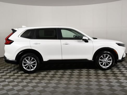 Certified 2024 Honda CR-V EX image 5