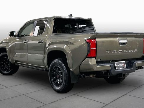 Used 2024 Toyota Tacoma Limited w/ Limited Package (LT) AWD/4WD image 12