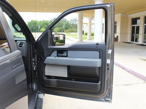 Used 2014 Ford F150 XLT w/ Equipment Group 302A Luxury image 28