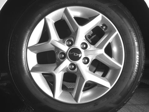 Used 2025 Kia Soul LX w/ LX Technology Package image 14