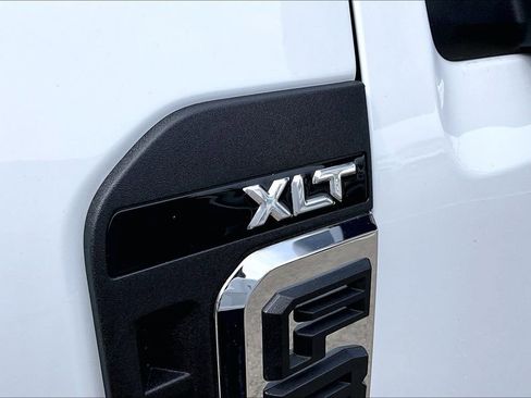 New 2025 Ford F350 XLT w/ 360-Degree Camera Package AWD/4WD image 9