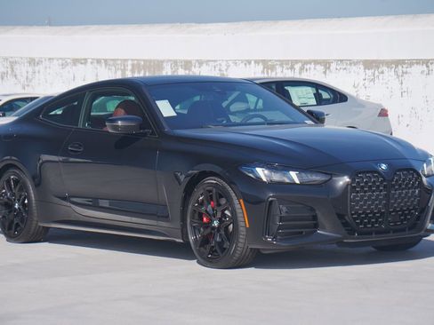 New 2026 BMW 430i Coupe w/ M Sport Package image 3