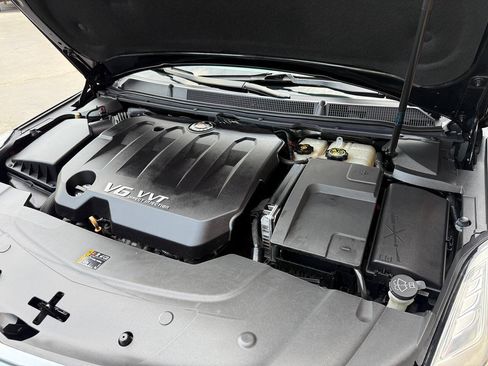 Used 2013 Cadillac XTS Premium FWD image 10