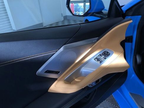 Used 2021 Chevrolet Corvette Stingray Preferred Cpe w/ 2LT image 22