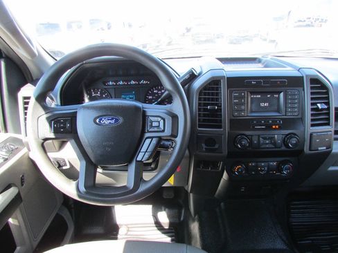 Used 2022 Ford F250 XL w/ Power Equipment Group RWD image 26