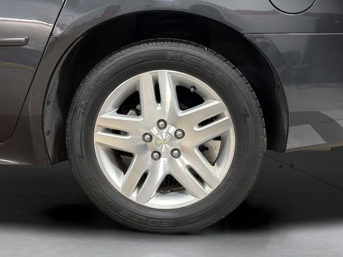 Used 2016 Chevrolet Impala LT FWD image 26