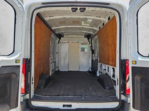Used 2015 Ford Transit 250 148 Medium Roof RWD image 7