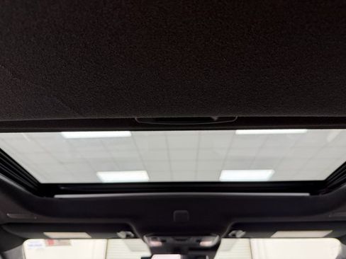 Used 2025 Toyota 4Runner TRD Off-Road Premium image 34