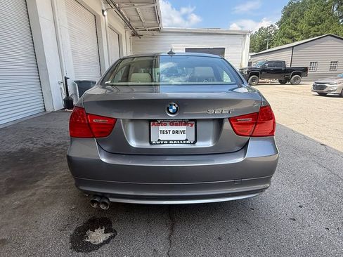 Used 2011 BMW 328i Sedan RWD image 6