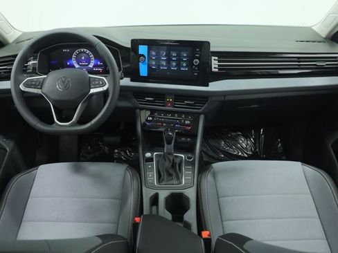 New 2026 Volkswagen Jetta SE FWD image 11
