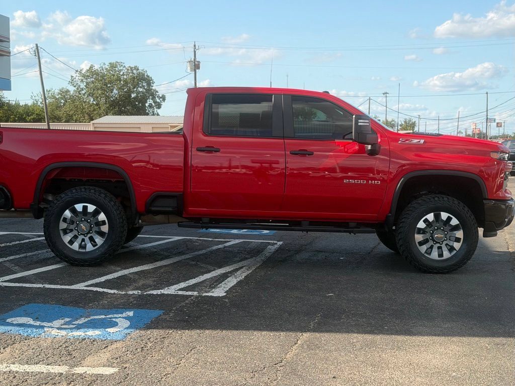 Used 2025 Chevrolet Silverado 2500 Custom w/ Custom Convenience Package AWD/4WD image 4