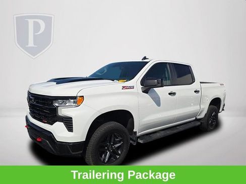Used 2024 Chevrolet Silverado 1500 LT Trail Boss w/ Protection Package AWD/4WD image 10