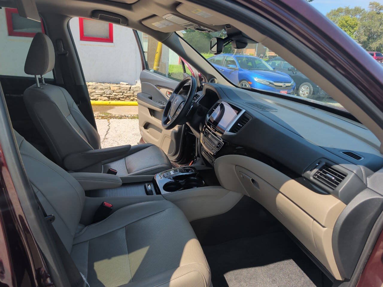 Used 2016 Honda Pilot Elite image 43