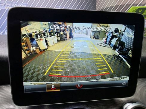Used 2018 Mercedes-Benz GLA 250 image 21
