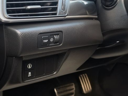 Used 2019 Honda Accord Sport image 22