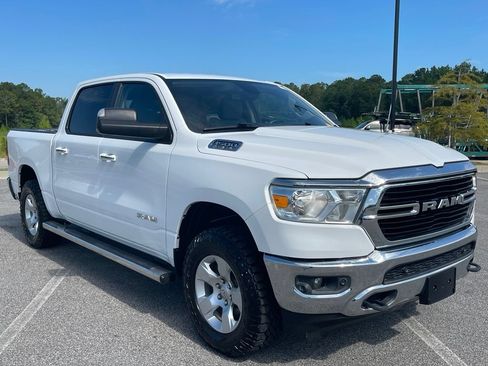Used 2020 RAM 1500 Big Horn AWD/4WD image 17