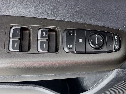 Used 2017 Kia Sportage EX w/ EX Premium Package FWD image 18