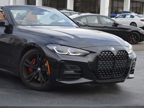 Certified 2024 BMW 430i Convertible w/ M Sport Package image 2