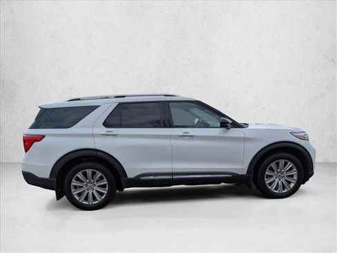 Used 2021 Ford Explorer Limited w/ Hybrid Equipment Group 310A image 4
