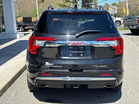 Used 2022 GMC Acadia Denali w/ Denali Ultimate Package AWD/4WD image 5