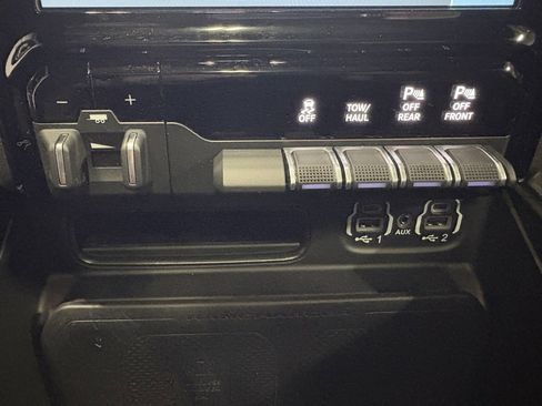 Used 2022 RAM 1500 Laramie image 14