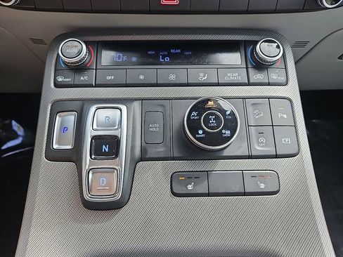 Used 2025 Hyundai Palisade SEL AWD/4WD image 17