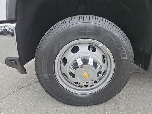 New 2025 Chevrolet Silverado 3500 W/T w/ WT Convenience Package image 8