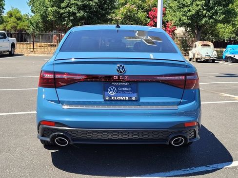 Used 2025 Volkswagen Jetta GLI Autobahn FWD image 7
