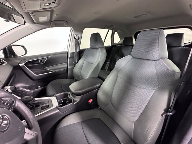Used 2023 Toyota RAV4 LE AWD/4WD image 11