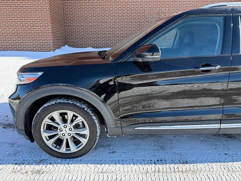 Used 2020 Ford Explorer Limited image 4