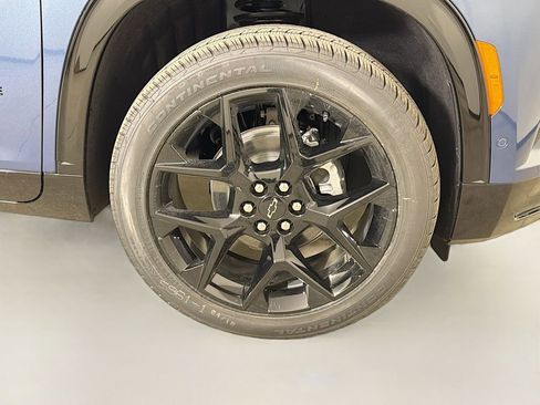 New 2026 Chevrolet Traverse RS w/ LPO, Floor Liner Package AWD/4WD image 28