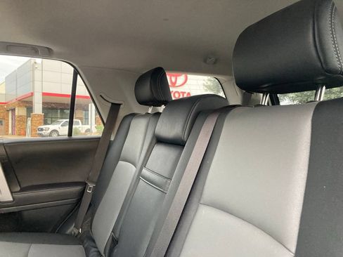 Used 2023 Toyota 4Runner SR5 Premium w/ Moonroof Package RWD image 11
