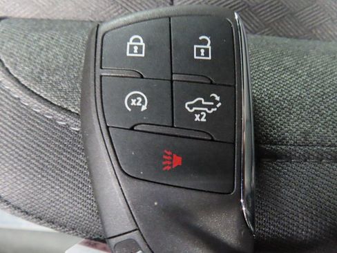 Used 2025 Chevrolet Silverado 2500 LT image 69