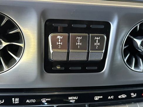 Used 2024 Mercedes-Benz G 63 AMG 4MATIC image 46