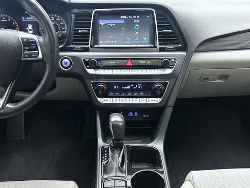 Used 2018 Hyundai Sonata Limited w/ Limited Ultimate Package 03 image 13