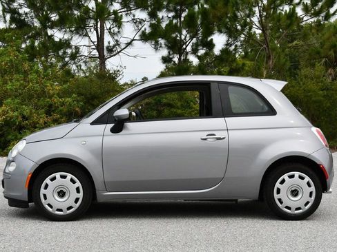 Used 2015 FIAT 500 Pop FWD image 25