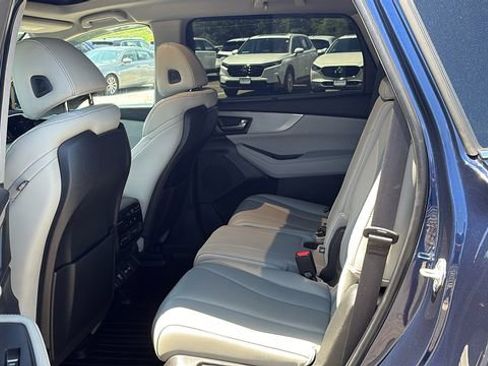 Used 2024 Acura MDX SH-AWD w/ Technology Package image 25