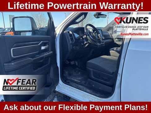 Used 2024 RAM 3500 Big Horn image 20